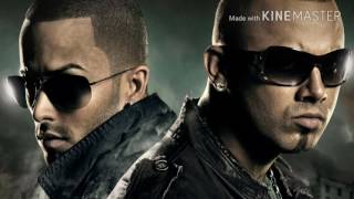 Wisin y yandel Estoy Enamorado Oficial Audio [upl. by Lidah]