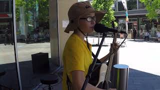 Trent Black  When I Come Around by Green Day Busking [upl. by Lundell]