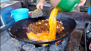 Must Try 8 Most Famous Street Food Collection in Penang [upl. by Jaf]