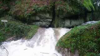 Le Huelgoat  La rivière d Argent en crue les cascades du Gouffre du Diable ce Noel 2013 [upl. by Ailatan]