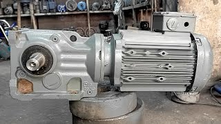 Assembly Of 3HP 250RPM Sew Eurodrive Helical Bevel Side Shaft Gearbox SewEurodrive [upl. by Noillid]