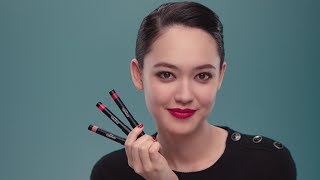 How to Create Two Toned Lips with LE ROUGE CRAYON DE COULEUR MAT – CHANEL Makeup Tutorials [upl. by Notgnillew]