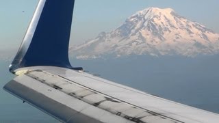 Mighty Mount Rainier Incredible HD 737800 Landing in Seattle [upl. by Leeland]