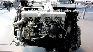 Toyota 1HDT Type Diesel Engine 1989 [upl. by Ailama]