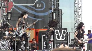 Black Veil Brides quotAll Your Hatequot live at Bamboozle 2011 [upl. by Adhamh]