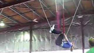 Beginners swinging trapeze lesson [upl. by Ettelloc]