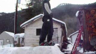 Dan The Man Snowboarding the New Years Back Yard Snow Pipe 09 [upl. by Nillor888]