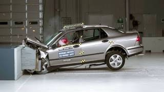 2002 Saab 95 moderate overlap IIHS crash test [upl. by Esoj]