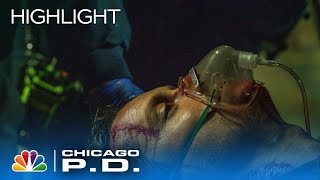 Halsteads Been Shot and Is Off to Med  Chicago PD [upl. by Ajad]