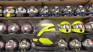 Motorhuis Bakker  HJC CS15 Inno Geel Motorhelm [upl. by Etnuahs]