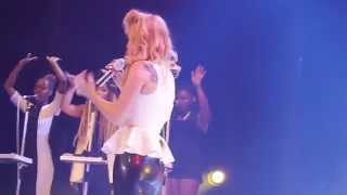 Paloma Faith Picking Up the Pieces Roundhouse Camden 27 May 2014 [upl. by Trisha]