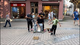 7 siedem czerwonych róż Ona lubi pomarańcze Aleksandra muzyka na żywo Cyganie Romowie Krupówki [upl. by Euqimod]