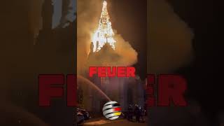 Frankreich Historisches Symbol des Christentums durch verheerendes Feuer zerstört [upl. by Genny]