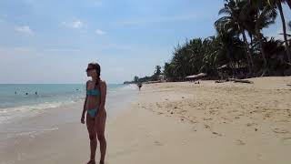 4K Walking along Lamai Beach  Koh Samui  January 2024  Beach walk in Thailand [upl. by Siger]