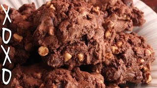 Levain Bakery Cookies Recipe  xoxo cooks [upl. by Tebor]