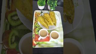 गरमागरम चहा आणि मिरची भजे😋 Chai amp Pakoda youtubeshorts shorts viralrecipe bhajiya chai [upl. by Remos]