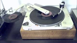 Thorens TD224 turntable  Automatic record changer  45 RPM [upl. by Swinton]