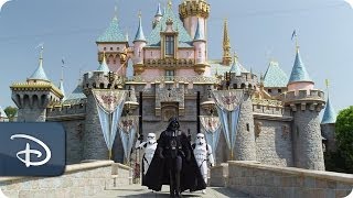 Darth Vader goes to Disneyland  Star Tours  Star Wars [upl. by Clardy]