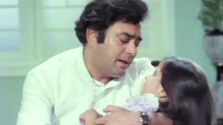 Chandni Re Jhoom  Kishore Kumar Sanjeev Kumar Nauker Song 2 [upl. by Josefa]