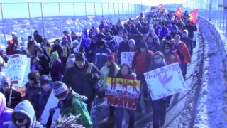 Idle No More on the Cornwall Akwesasne International Bridge [upl. by Mariska]