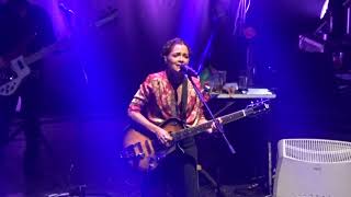 Natalia Lafourcade  Derecho De Nacimiento  Teatro Coliseo  Chile  01 Septiembre 2017 [upl. by Maidy574]