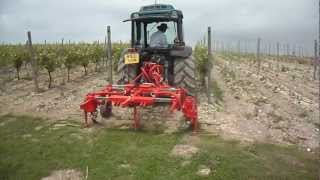 Inter vine cultivator Boisselet Vitifruit Equipment [upl. by Toinette529]