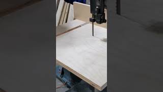 Easy resaw fence for older bandsaw woodworking how to  bandsaw fence [upl. by Odnavres511]