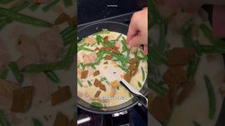 FOOD DIARY 34 creamy chicken amp green bean curry 🍛 [upl. by Ardnuahsal]