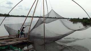 Cool Traditional Ingenious Net Fishing in Cambodia [upl. by Alrahc]