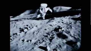 APOLLO 18  Vidéo BandeAnnonce VOST HD [upl. by Yelnek]