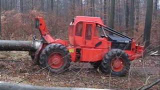 Timberjack 225A Skidder [upl. by Tempest]