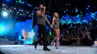 Maroon 5 quotMoves Like Jaggerquot on THE VICTORIAS SECRET FASHION SHOW 2011 HD Version [upl. by Ellertal]