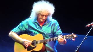 Brian May is playing Dust in the Wind Kansas song [upl. by Tiffanie485]