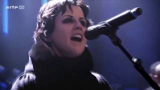 The Cranberries quotZOMBIEquot Live Goodbye Dolores ORiordan [upl. by Hopfinger772]