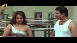 Meena falls for Mammootty  Commissioner Eeswar Pandiyan Movie Scenes [upl. by Notirb117]