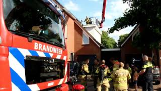 Brand in woning aan de Marskamp in Lunteren [upl. by Salvay198]