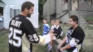 Pittsburgh Penguins Season Ticket Delivery 20102011 [upl. by Zaria483]