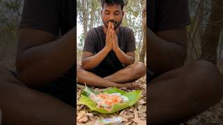 Crafting EcoFriendly LEAF PLATES in the heart of🌳 short camping survival lifehacks outdoors [upl. by Senoj]