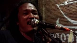 BINTANG KEHIDUPAN  NIKE ARDILLA by Den Basito and The Human Tribe  Reggae Version [upl. by Berneta47]