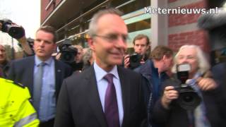 Minister kamp in een roerig Loppersum [upl. by Eimilb]