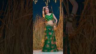 Dekha Tenu Pehli Pehli Baar Ve 💚 Dholna dekhatenu trendingshorts ShortsDanceVideo Snehu viral [upl. by Zenobia944]