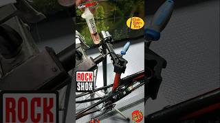 Purgado de Dropper ROCKSHOX REVERB bici  Cambio de aceite Drop  Bleed hydraulic post bike oil [upl. by Yrrum295]