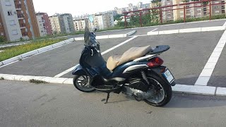 Piaggio Beverly 250 ie Blue Review [upl. by Wiebmer732]