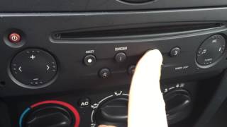 Renault Clio 12 Radio anzeige defekt [upl. by Ydnys]