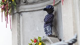 Manneken Pis wears Czech costume [upl. by Naval]