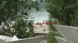 Kajakabenteuer DONAU  Clip 3  WILDES ZELTEN  Mit Kassel Family on tour [upl. by Aicillyhp]