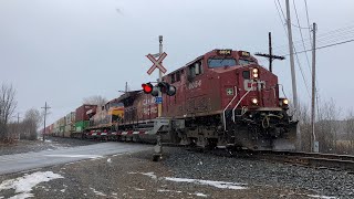 CP 8054 amp KCS 4693 at Azilda 12102023 [upl. by Davine145]