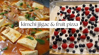 FOOD VLOG  Making Kimchi Jjigae amp Fruit Pizza [upl. by Ragen]