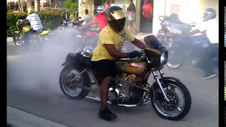 Motorcycle burnouts Old School Kawasaki [upl. by Bloch]