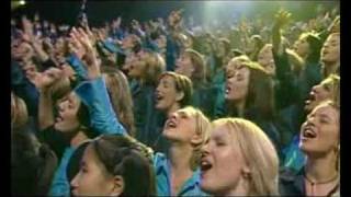 HILLSONG Magnificent Subtitulos en español [upl. by Neirbo813]